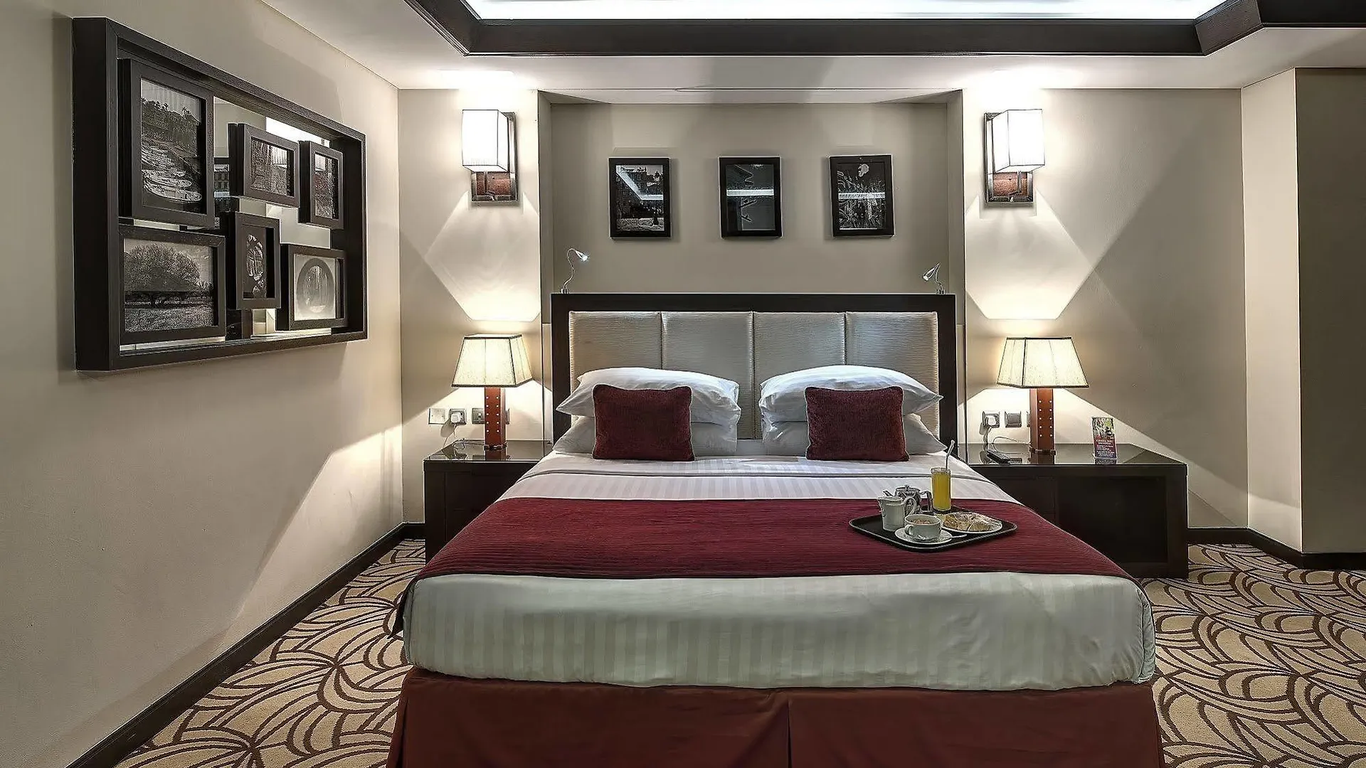 Raintree Rolla Hotel Dubaj